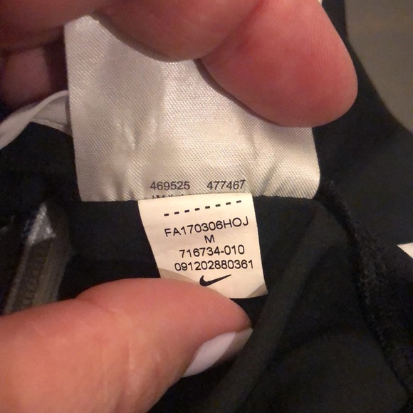 Nike Girl’s Running Shorts Sz M - Picture 7 of 8